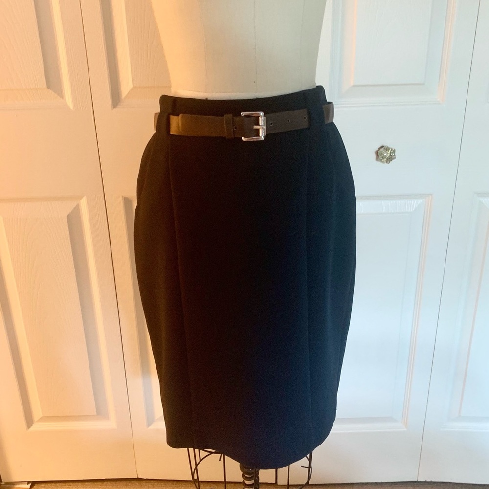 Micheal Kors collection navy pencil skirt with belt detail